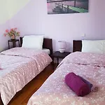 Marosrooms Holiday home *